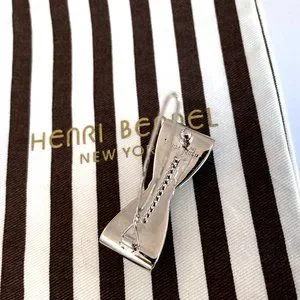 Henri Bendel Vintage Black Enamel Crystal Bow Hair Barrette henri bendel | Accessories | Henri Bendel Enamel Bow Hair  main image 3